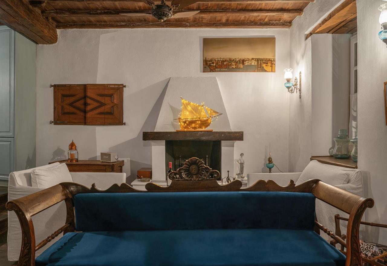 The 1813 Painter'S Villa By Neuvel Galaxídhion Buitenkant foto