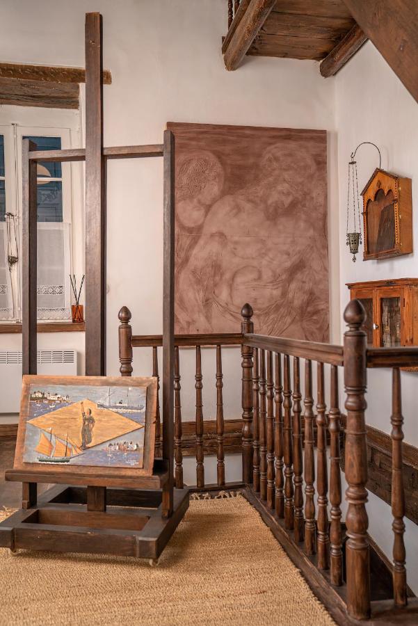 The 1813 Painter'S Villa By Neuvel Galaxídhion Buitenkant foto